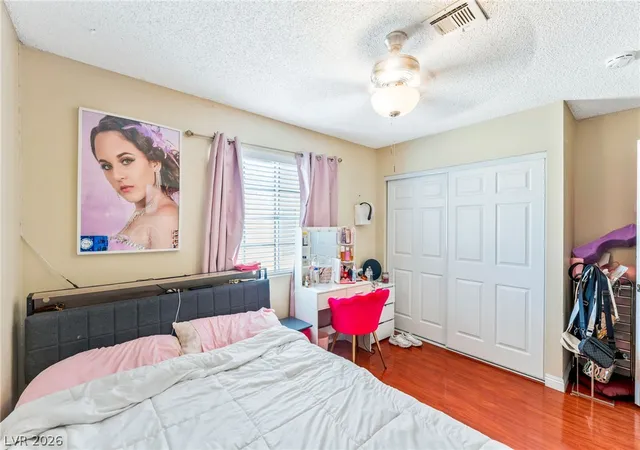 Listing Photo 5 - Condo for sale in building located at 4708 Krissylouise Wy, Las Vegas, NV 89121
