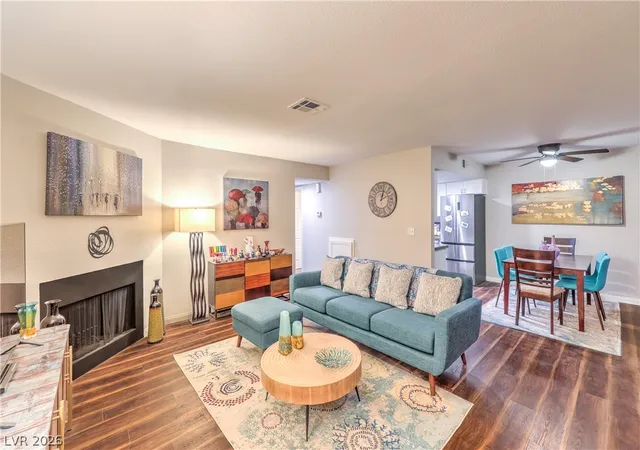 Photo 4 of Condo for sale at 4999 Newport Cvs Dr #A, Las Vegas, NV 89119 | MLS# 2805864 | Listing updated on 2026-08-27