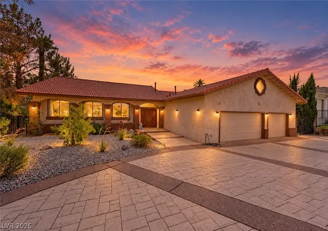 Photo 1 of Single family home for sale at 2817 La Mesa Dr, Henderson, NV 89014 | MLS# 2805900 | Listing updated on 2026-10-03
