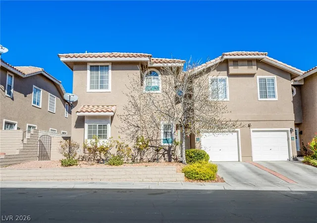 Townhouse for sale at 9346 Horizon Vista Ln, Las Vegas, NV 89117 | MLS# 2805934