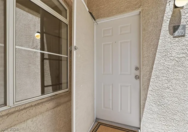 Listing Photo 4 - Condo for sale in building located at 5415 W Harmon Ave, Las Vegas, NV 89103 - Unit #1075