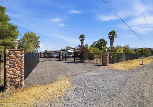 Photo 3 of Manufactured home for sale at 2920 W Charleston Park Ave, Pahrump, NV 89048 | MLS# 2806543 | Listing updated on 2026-08-19