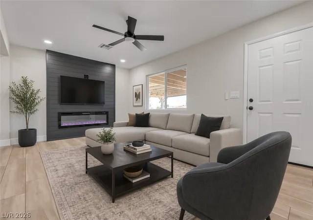 Photo 2 of Sale Pending at 472 National St, Henderson, NV 89015 | MLS# 2805699 | Listing updated on 2026-08-27