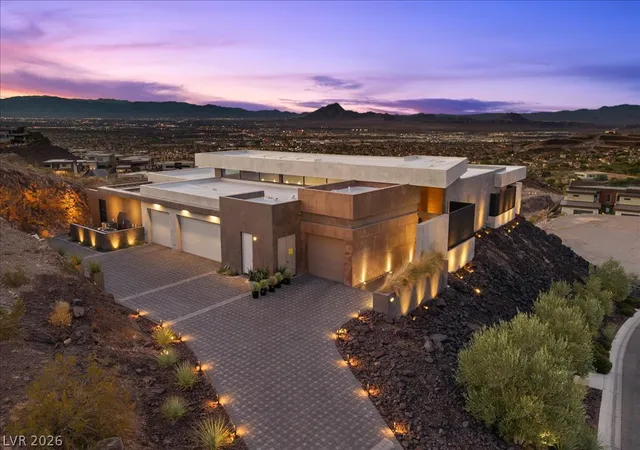 Photo 1 of Single family home for sale at 641 Dragon Peak Dr, Henderson, NV 89012 | MLS# 2803670 | Listing updated on 2026-08-09