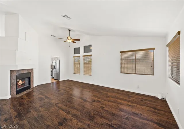 Photo 4 of Single family home for sale at 840 Holly Lake Way, Henderson, NV 89002 | MLS# 2806648 | Listing updated on 2026-08-21