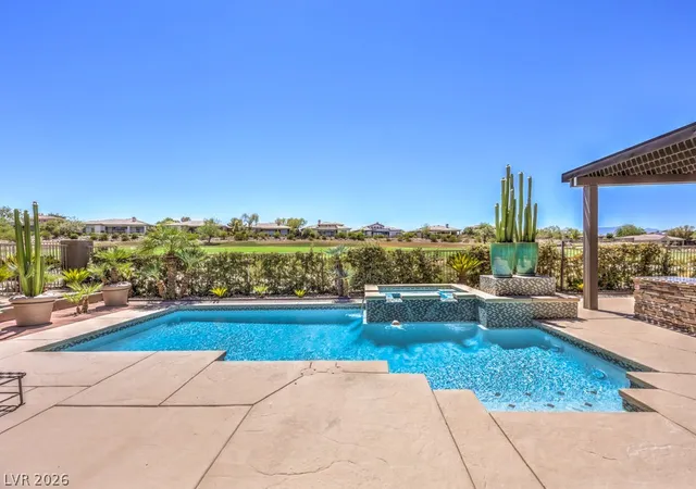 Photo 1 of Single family home for sale at 15 Knob Oak Dr, Henderson, NV 89052 | MLS# 2804217 | Listing updated on 2026-08-12