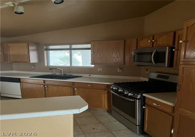 Photo 2 of Single family home for sale at 6740 Diamond Care Dr, Las Vegas, NV 89122 | MLS# 2804245 | Listing updated on 2026-08-21