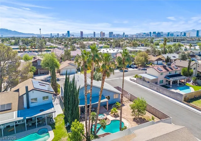 Photo 4 of Single family home for sale at 1808 Piccolo Way, Las Vegas, NV 89146 | MLS# 2806934 | Listing updated on 2026-08-08