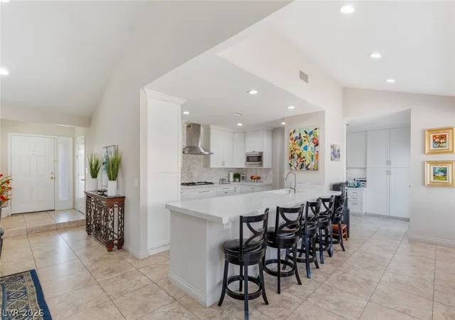 Photo 3 of Townhouse for sale at 219 N Cimarron Rd, Las Vegas, NV 89145 | MLS# 2806790 | Listing updated on 2026-08-12