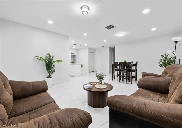 Photo 4 of Single family home for sale at 3361 Horizon St, Las Vegas, NV 89121 | MLS# 2806860 | Listing updated on 2026-08-07