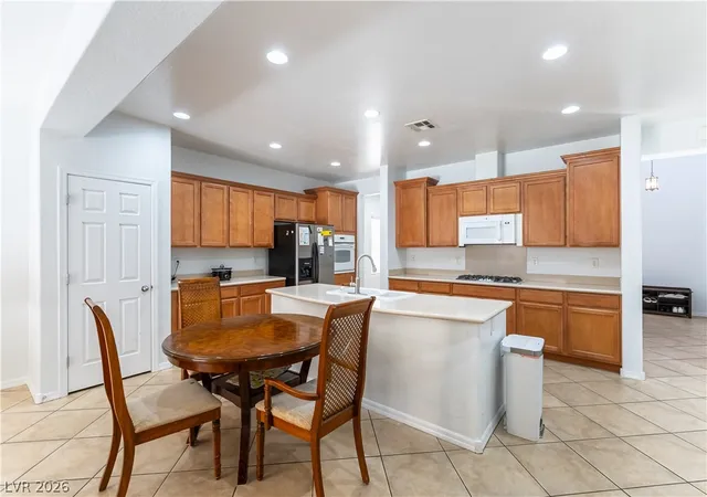 Photo 4 of Single family home for sale at 2285 Manosque Ln, Henderson, NV 89044 | MLS# 2794298 | Listing updated on 2026-09-24