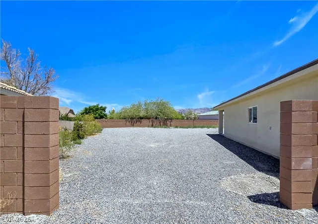 Photo 4 of Single family home for sale at 5440 E Chasemoor St, Pahrump, NV 89061 | MLS# 2807143 | Listing updated on 2026-08-07
