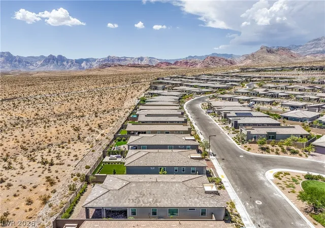 2nd image of 12457 Heritage Bend Dr, Las Vegas, NV 89138 | MLS# 2807098