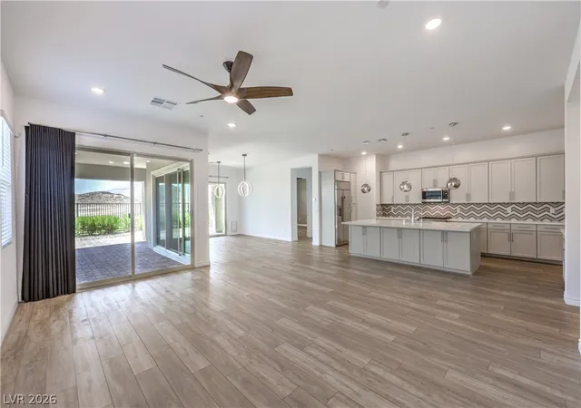 5th image of 12457 Heritage Bend Dr, Las Vegas, NV 89138 | MLS# 2807098