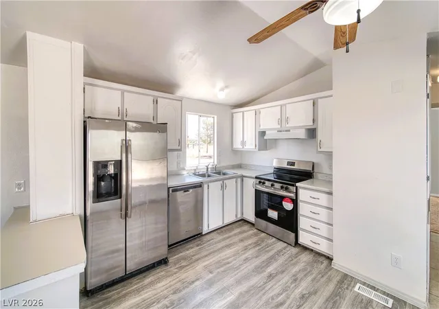 Photo 2 of Manufactured home for sale at 6920 Oakridge Ave, Pahrump, NV 89048 | MLS# 2807437 | Listing updated on 2026-08-08
