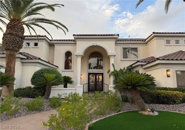 Photo 2 of Mansion for sale at 8604 Titleist Cir, Las Vegas, NV 89117 | MLS# 2805916 | Listing updated on 2026-09-01