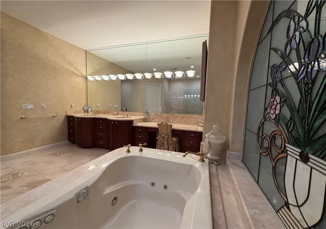 Photo 30 of Mansion for sale at 8604 Titleist Cir, Las Vegas, NV 89117 | MLS# 2805916 | Listing updated on 2026-09-01