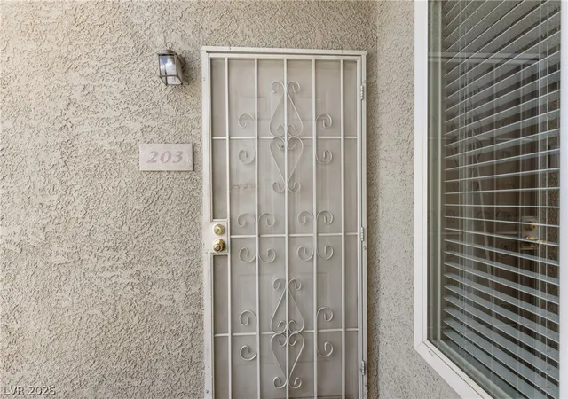 Listing Photo 4 - Condo for sale in building located at 3924 Quiet Pine St, Las Vegas, NV 89108 - Unit #203