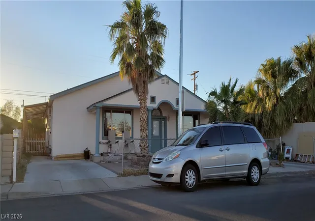 Single family home for sale at 1933 Bearden Ave, Henderson, NV 89011 | MLS# 2805255