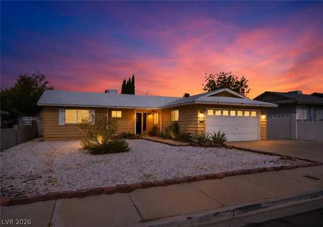 Photo 3 of Single family home for sale at 836 Benita Pl, Boulder City, NV 89005 | MLS# 2807363 | Listing updated on 2026-09-28