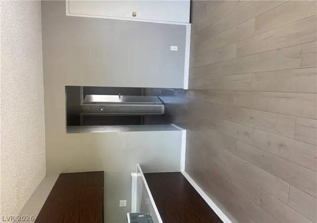 Listing Photo 4 - Condo for sale in building located at 147 Westminster Wy, Henderson, NV 89015