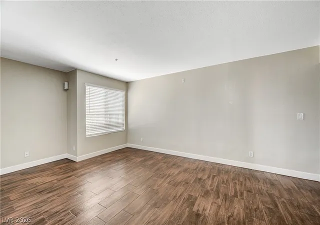 Listing Photo 4 - Condo for sale in building located at 2120 Sealion Dr, Las Vegas, NV 89128 - Unit #108