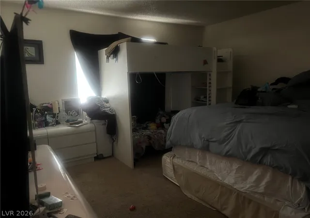 Listing Photo 4 - Condo for sale in building located at 1461 Tamareno Cir, Las Vegas, NV 89119 - Unit #C