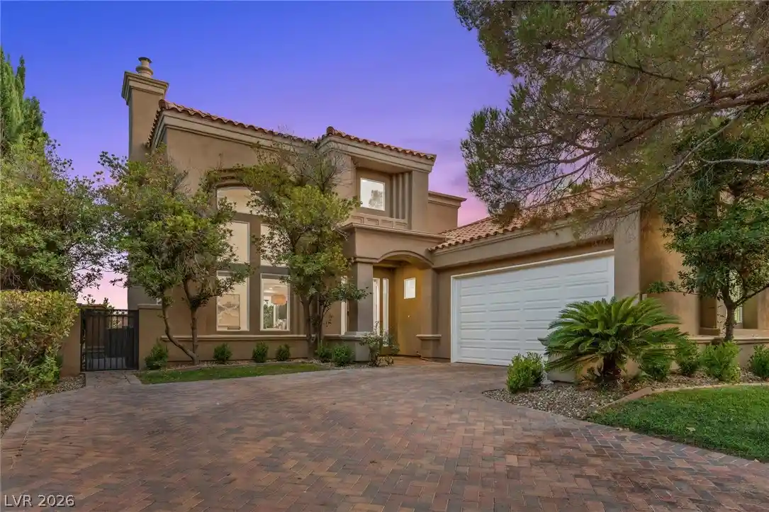 Photo 1 of Single family home for sale at 8371 Plum Crk Ct, Las Vegas, NV 89113 | MLS# 2804845 | Listing updated on 2026-10-25