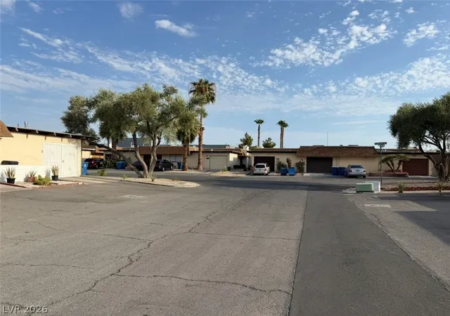 Photo 2 of Townhouse for sale at 2641 Heritage Cir, Las Vegas, NV 89121 | MLS# 2808007 | Listing updated on 2026-08-17