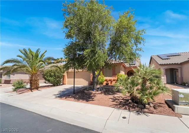 Photo 3 of Sale Pending at 5910 Terra Grande Ave, Las Vegas, NV 89122 | MLS# 2808130 | Listing updated on 2026-08-19