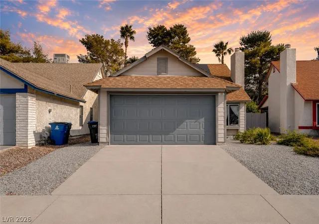 Photo 2 of Single family home for sale at 163 Spinnaker Dr, Henderson, NV 89015 | MLS# 2807744 | Listing updated on 2026-08-23