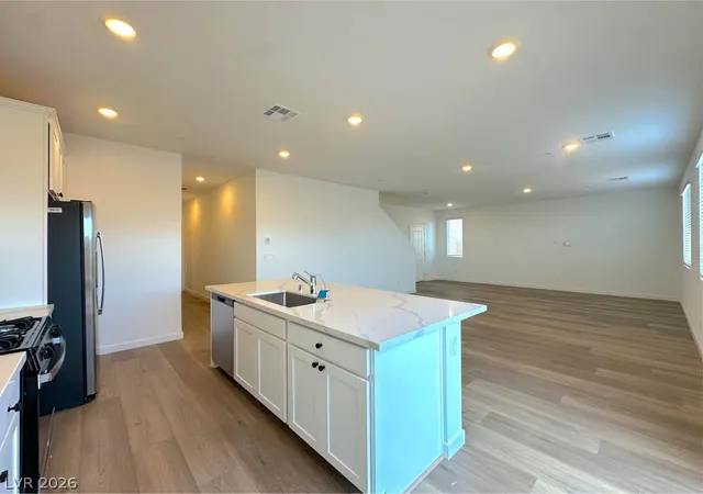 Photo 4 of Single family home for sale at 521 Daphne Ter St, Henderson, NV 89011 | MLS# 2808275 | Listing updated on 2026-08-27