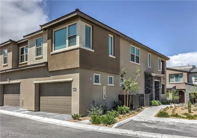 2nd image of 11390 Crimson Ledge Ave, Las Vegas, NV 89138 | MLS# 2807007