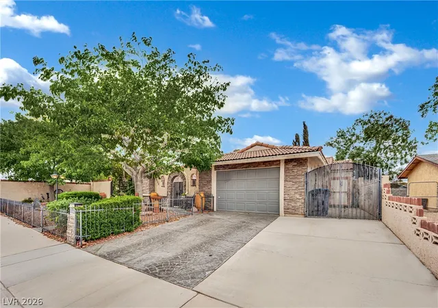 Photo 1 of Single family home for sale at 4550 Silver Peak St, Las Vegas, NV 89103 | MLS# 2808342 | Listing updated on 2026-08-22