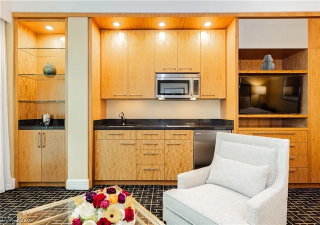 Photo 3 of Condo for sale at 2000 Fashion Show Dr #3702, Las Vegas, NV 89109 | MLS# 2808156 | Listing updated on 2026-08-13