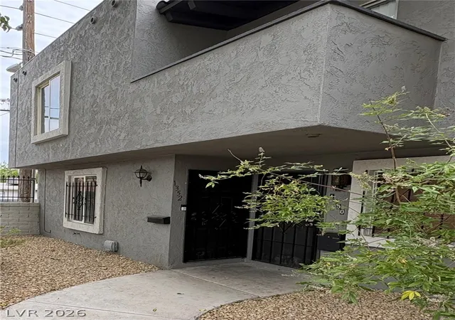 Photo 2 of Townhouse for sale at 1352 N Jones Blvd, Las Vegas, NV 89108 | MLS# 2808422 | Listing updated on 2026-08-12