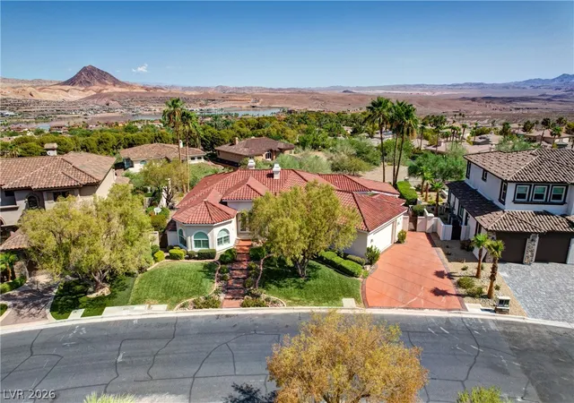 Photo 2 of Sale Pending at 16 Placa De Rei Ct, Henderson, NV 89011 | MLS# 2808009 | Listing updated on 2026-10-06