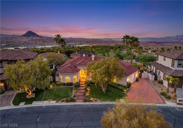 Photo 3 of Sale Pending at 16 Placa De Rei Ct, Henderson, NV 89011 | MLS# 2808009 | Listing updated on 2026-10-06