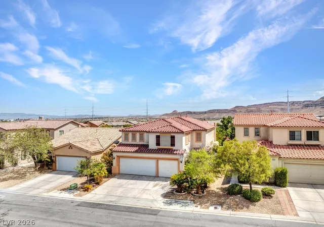 Photo 3 of Single family home for sale at 10143 Cyn Hills Ave, Las Vegas, NV 89148 | MLS# 2808650 | Listing updated on 2026-10-03