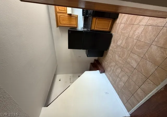 Listing Photo 4 - Condo for sale in building located at 3567 Arville St, Las Vegas, NV 89103 - Unit #707C