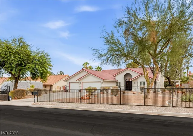 Photo 2 of Single family home for sale at 7275 Darby Ave, Las Vegas, NV 89117 | MLS# 2808174 | Listing updated on 2026-08-13