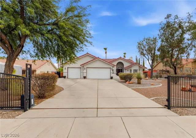 Photo 3 of Single family home for sale at 7275 Darby Ave, Las Vegas, NV 89117 | MLS# 2808174 | Listing updated on 2026-08-13
