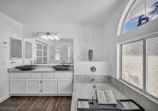 Photo 4 of Single family home for sale at 2940 Domino Way, Las Vegas, NV 89117 | MLS# 2808788 | Listing updated on 2026-10-01
