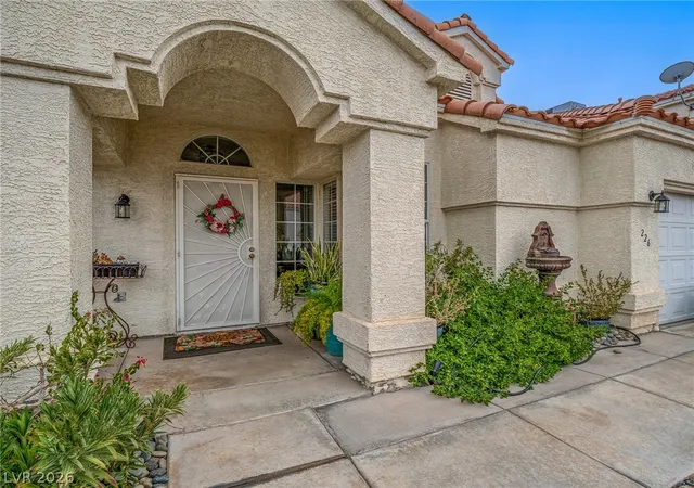 Photo 3 of Single family home for sale at 226 Highgate St, Henderson, NV 89074 | MLS# 2808741 | Listing updated on 2026-08-21