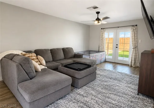 Photo 3 of Single family home for sale at 217 Valley Frg Ave, Henderson, NV 89015 | MLS# 2808822 | Listing updated on 2026-08-21