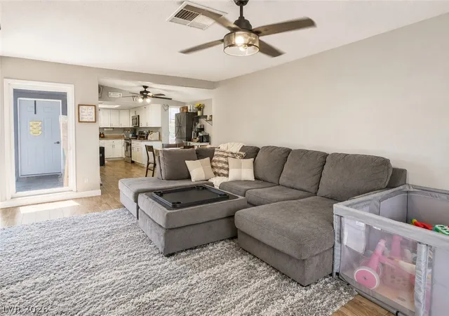 Photo 4 of Single family home for sale at 217 Valley Frg Ave, Henderson, NV 89015 | MLS# 2808822 | Listing updated on 2026-08-21