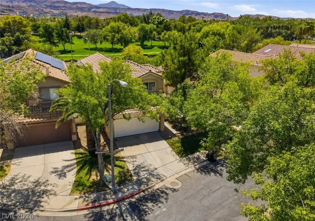 Photo 3 of Single family home for sale at 1853 Windward Ct, Henderson, NV 89012 | MLS# 2808955 | Listing updated on 2026-08-21