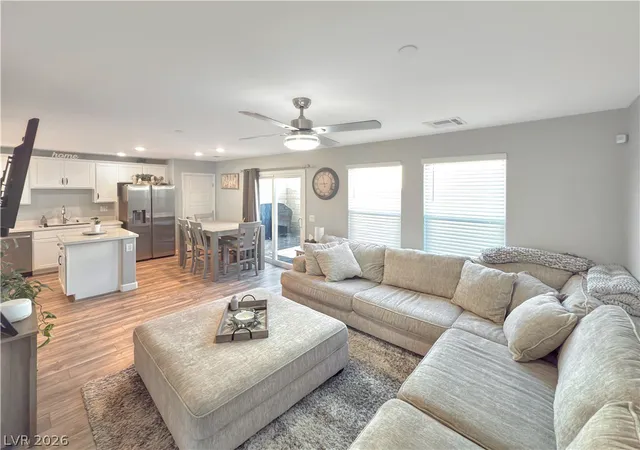 Photo 3 of Townhouse for sale at 314 Bay Village Pl, Henderson, NV 89011 | MLS# 2807797 | Listing updated on 2026-08-22