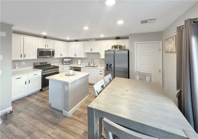 Photo 4 of Townhouse for sale at 314 Bay Village Pl, Henderson, NV 89011 | MLS# 2807797 | Listing updated on 2026-08-22