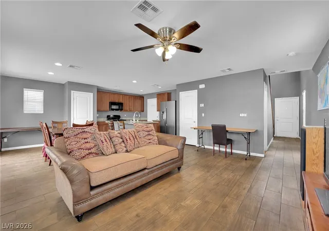 Photo 3 of Single family home for sale at 3674 Via Sonja Ave, Las Vegas, NV 89115 | MLS# 2808968 | Listing updated on 2026-08-27